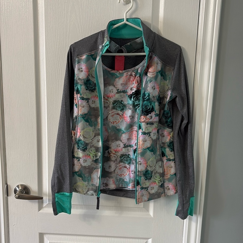 Matching jacket and tank top set mondetta MPG S and XS